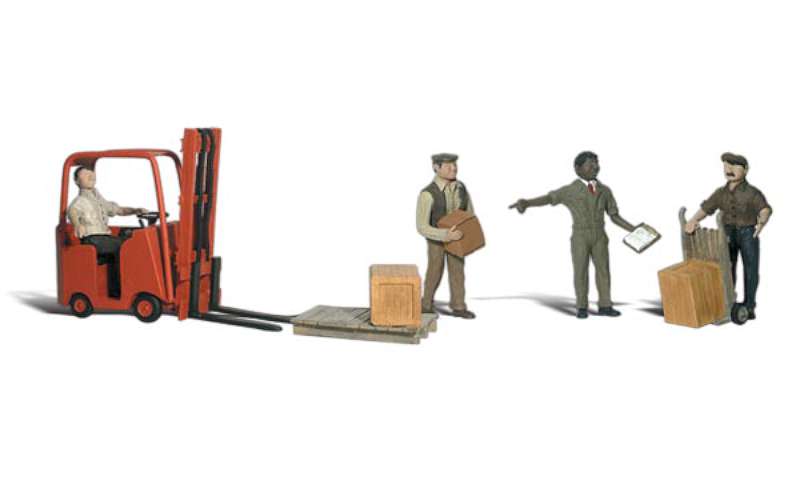 O Scenic Accents Workers (4) w/Forklift & Crates