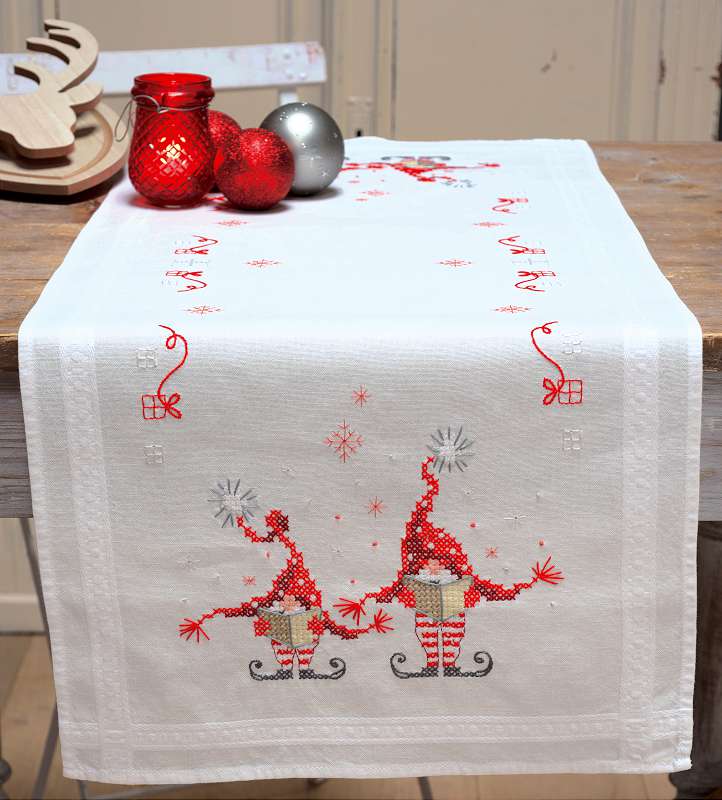 Vervaco Table Runner Stamped Cross Stitch Kit 16