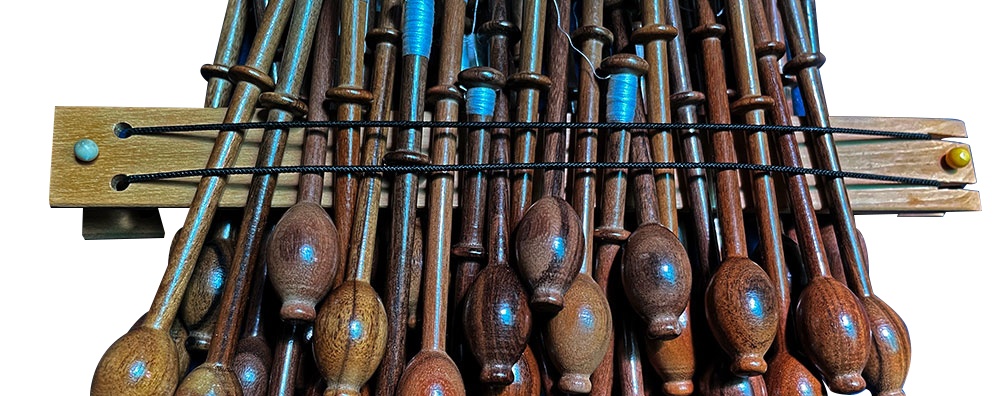 Lacis Wood Bobbin Holder Bar-6