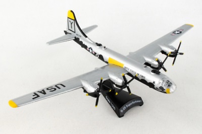 B-29 Superfortress 'Its Hawg Wild' 1:200